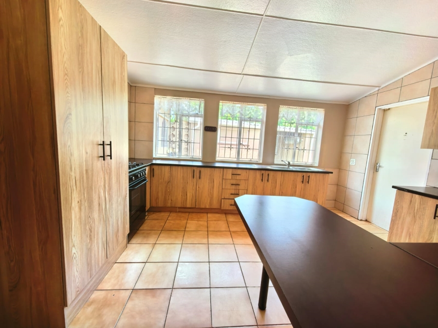 To Let 4 Bedroom Property for Rent in Sasolburg Ext 15 Free State